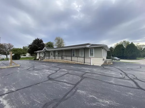 New Holstein, WI 53061,2131 Calumet Dr