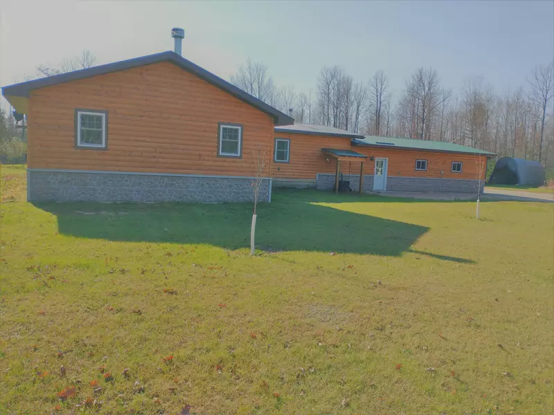 W8653 County Road G-12, Lake, MI 49887