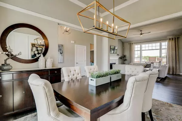 6000 Indigo Dr, Caledonia, WI 53406