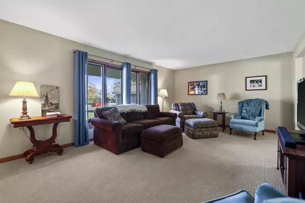 Oconomowoc, WI 53066,1009 Towerside Ct