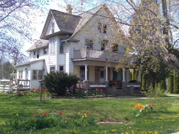 N460 County Road S, Auburn, WI 53040