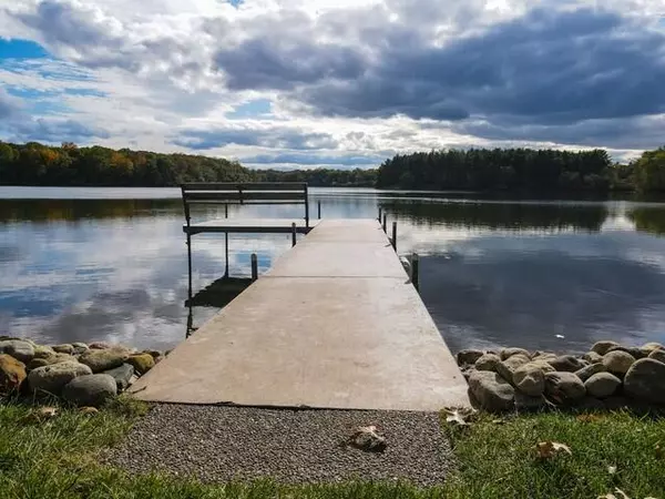 Salem Lakes, WI 53104,21709 121st Pl