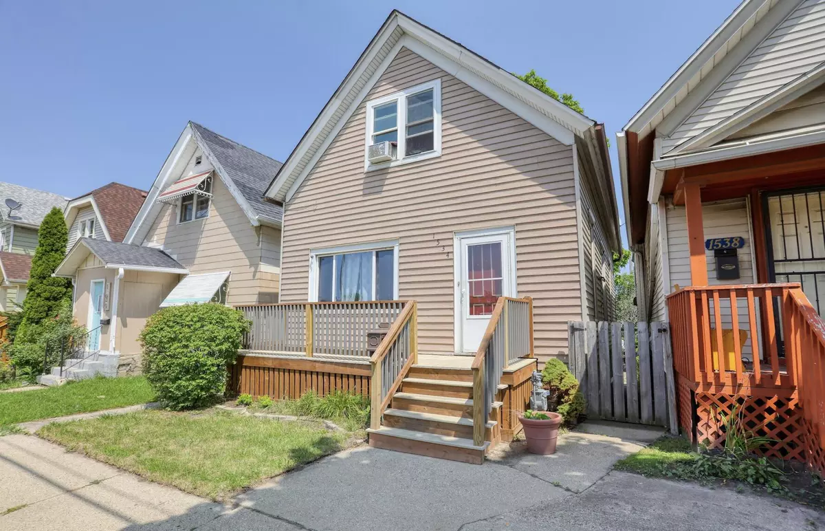Milwaukee, WI 53204,1534 S 4th St