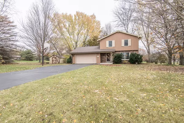 Mukwonago, WI 53149,W307S8614 Woodland Dr