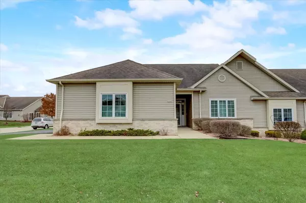 Greenfield, WI 53221,5374 S Butterfield Way