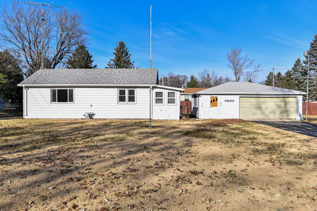 Bloomfield, WI 53128,W1316 Greenview Rd