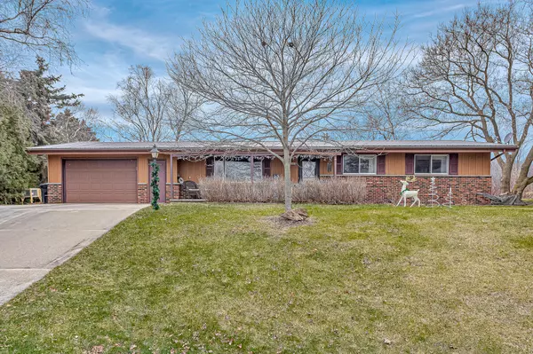 W4494 Willow Bend Rd, Lima, WI 53031