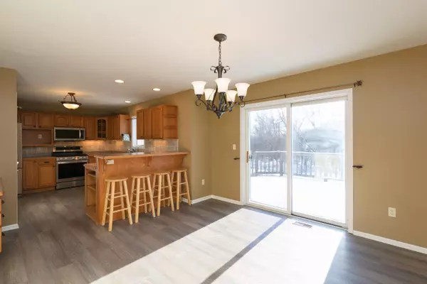 Oconomowoc, WI 53066,223 Shore Cir