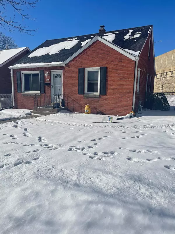 4265 S 5th St, Milwaukee, WI 53207
