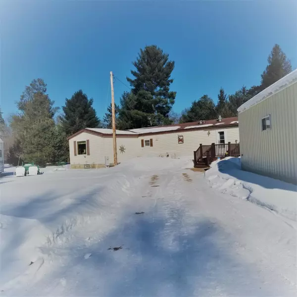 N8875 River Rd, Stephenson, MI 49887