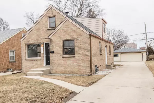 4344 S Taylor Ave, Milwaukee, WI 53207