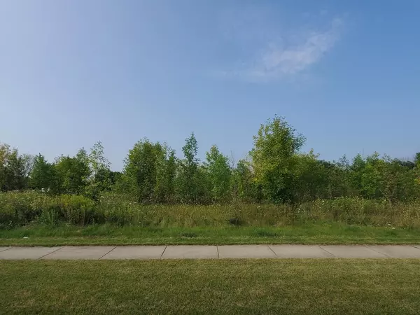 N569 Westview Dr, Ashippun, WI 53066