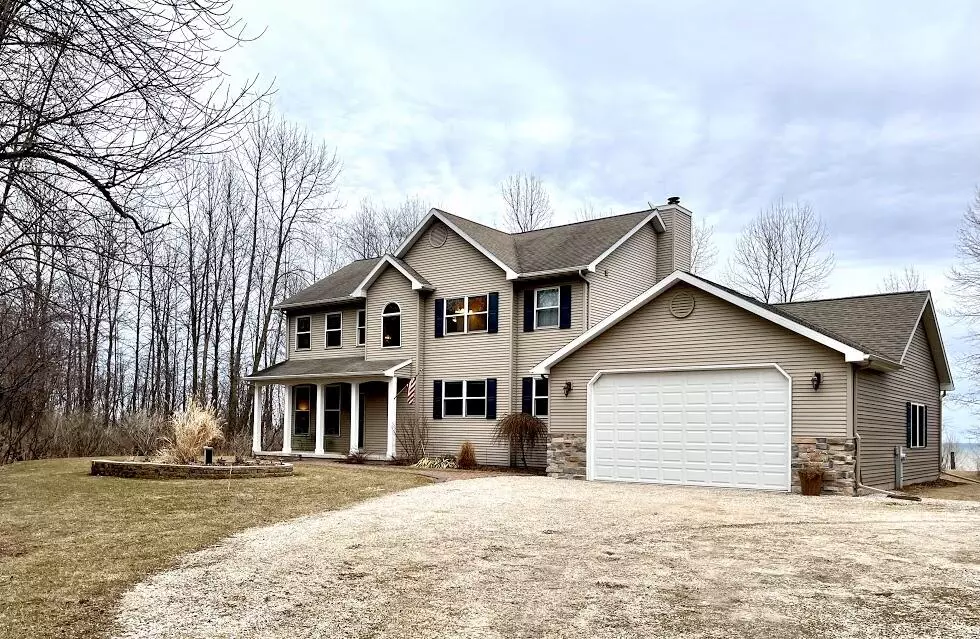 Centerville, WI 53015,16507 Lakeshore Rd