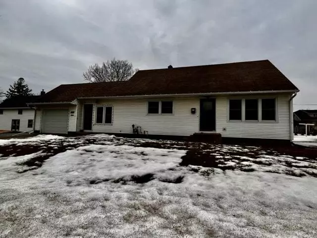 Caledonia, MN 55921,720 Badger ST S