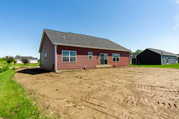 Brownsville, WI 53006,915 Duke St