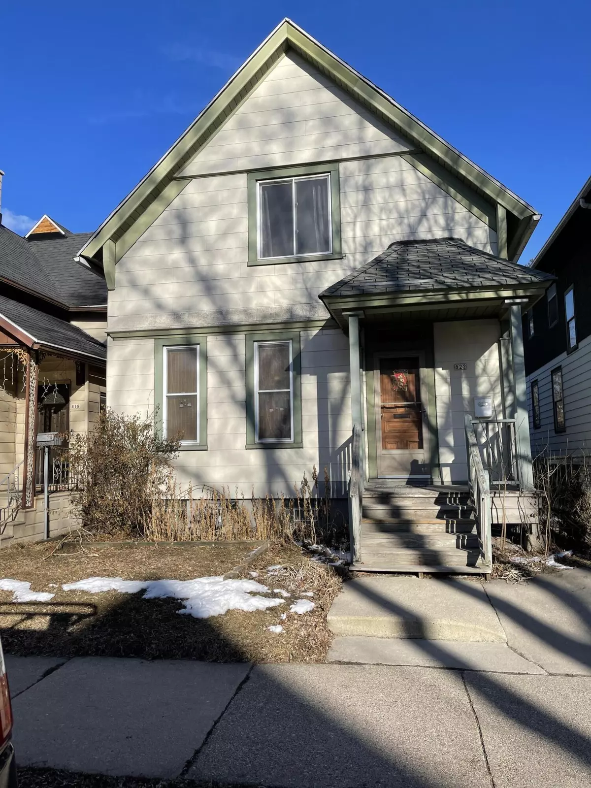 Milwaukee, WI 53204,822 S 24th St
