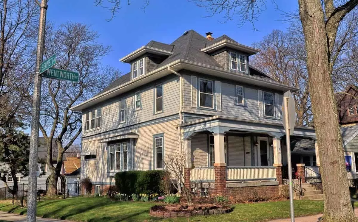 Milwaukee, WI 53207,2995 S Wentworth Ave