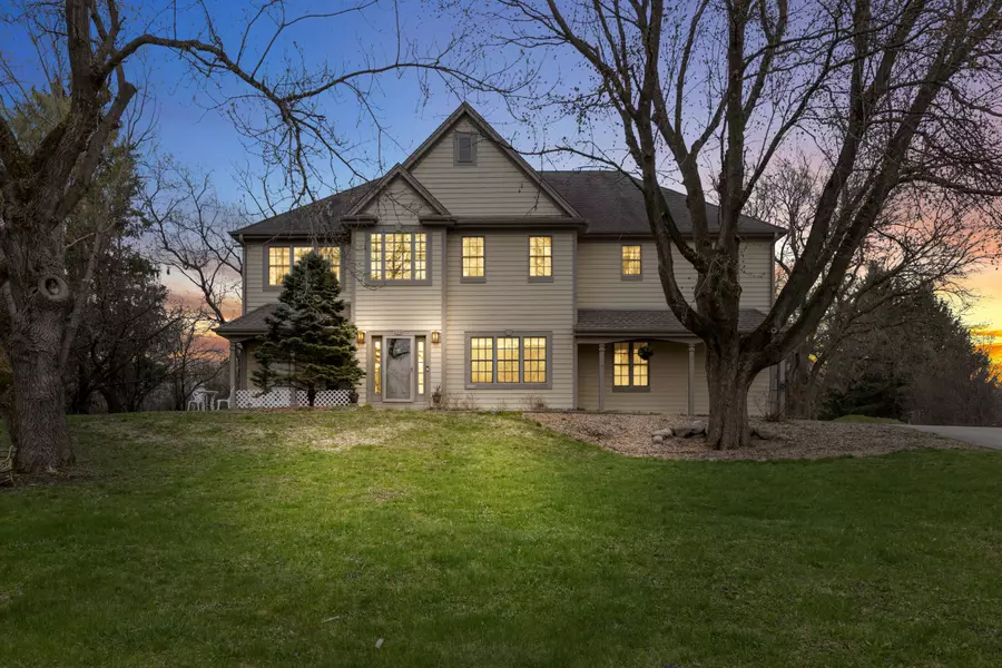 8935 W Poplar Dr, Mequon, WI 53097