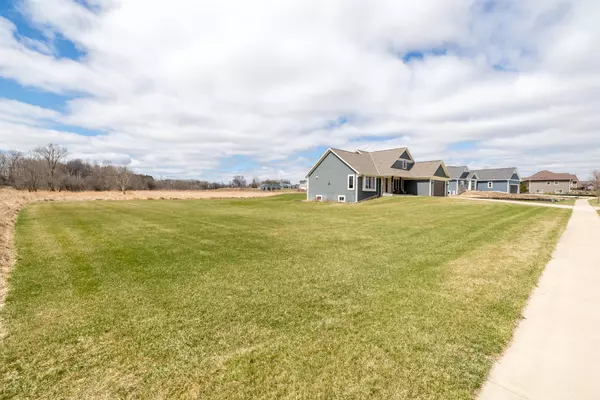 Slinger, WI 53086,2165 Farmlane Dr