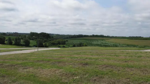 LOT 8 Crossing Meadows Dr, Viroqua, WI 54665