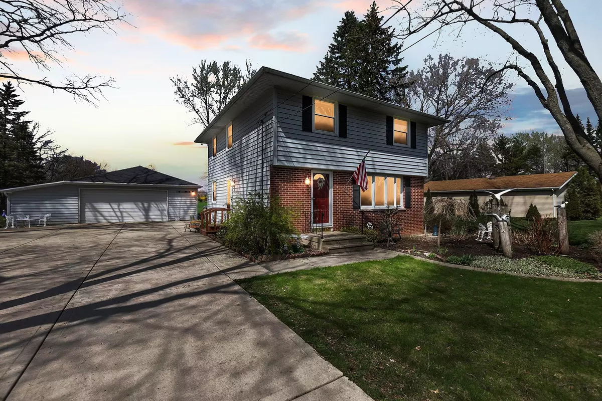 Pleasant Prairie, WI 53158,5532 116th St