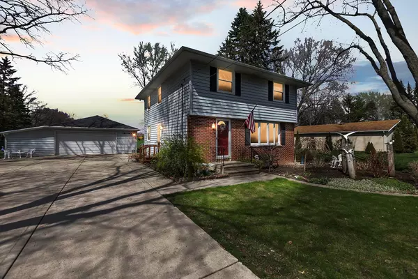 5532 116th St, Pleasant Prairie, WI 53158