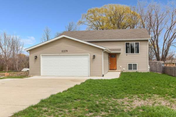 10379 Sheridan Rd, Pleasant Prairie, WI 53158