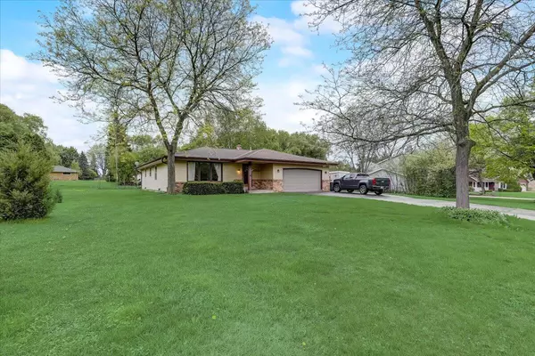 Germantown, WI 53022,N99W16537 Rustic Ln