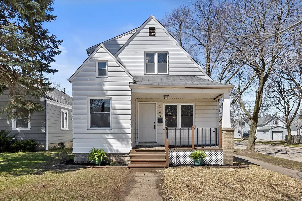 Milwaukee, WI 53207,3745 S Herman St