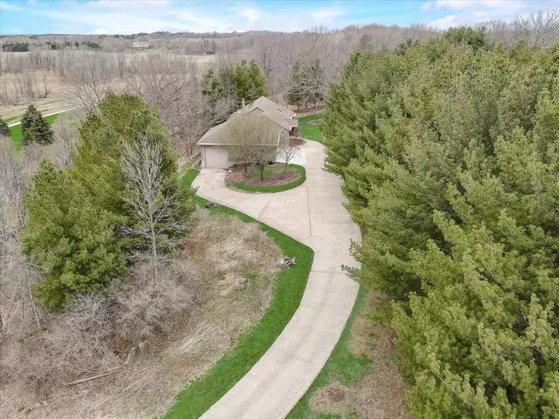 6466 State Highway 167, Erin, WI 53027