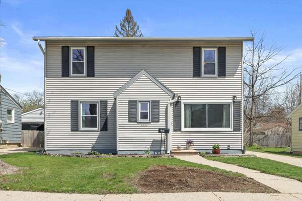 6533 49th Ave, Kenosha, WI 53142