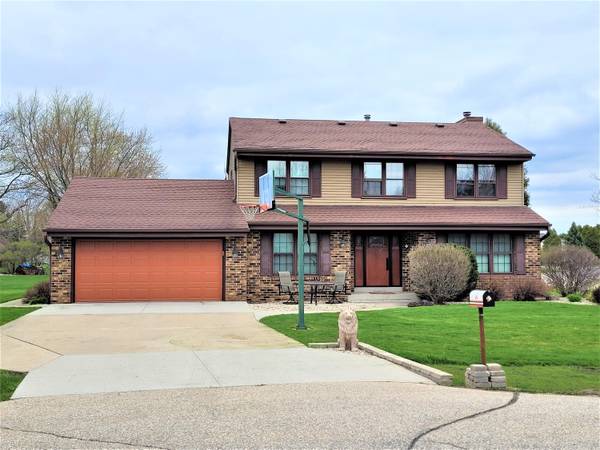 7932 112th Ave, Pleasant Prairie, WI 53158