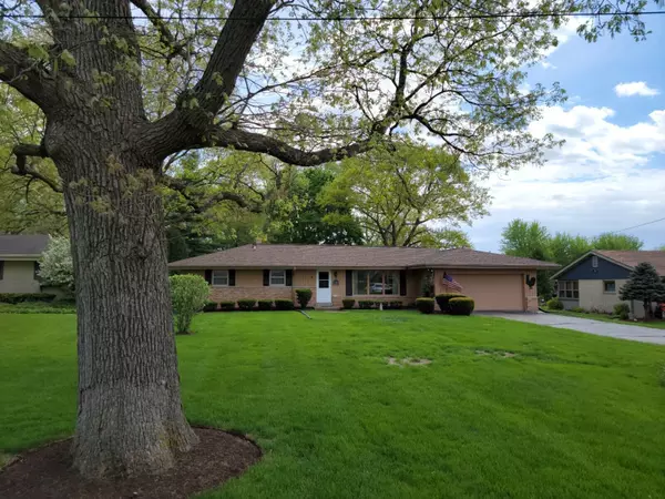 30825 Ketterhagen Rd, Burlington, WI 53105