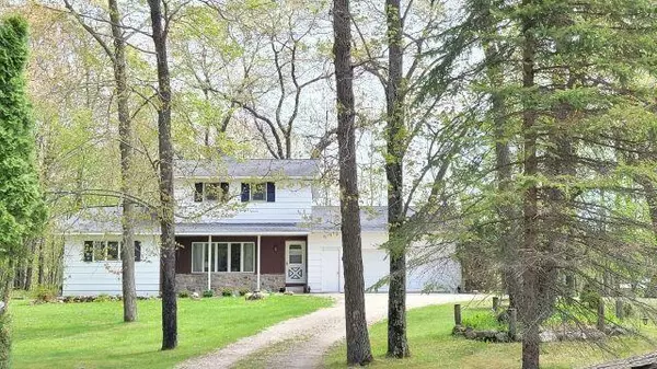 N3388 Schacht Rd, Peshtigo, WI 54157