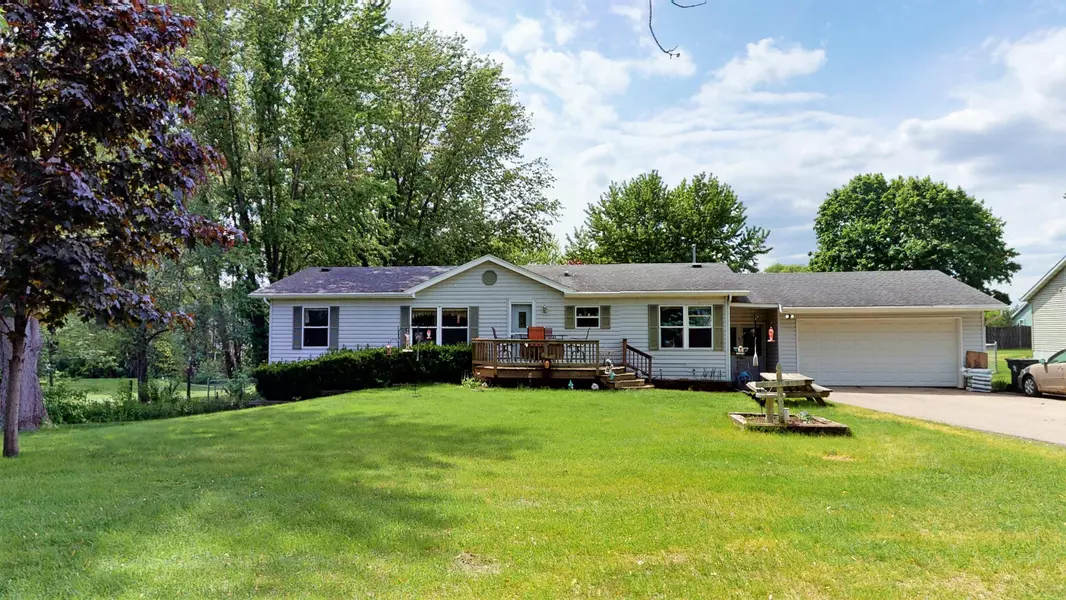 N1559 County Road K, Koshkonong, WI 53538