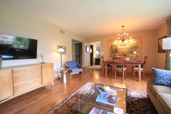 Wauwatosa, WI 53213,1731 Alta Vista Ave