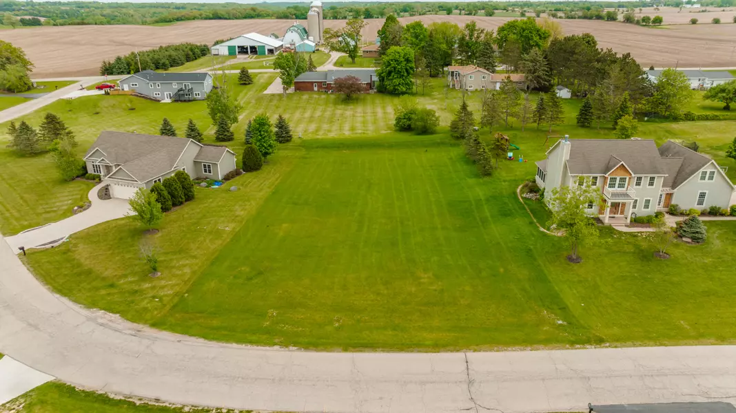 Lt26 Pebble Dr, Lafayette, WI 53121