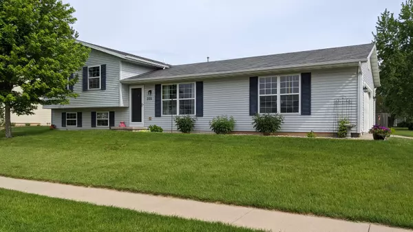 355 Blaser Dr, Belleville, WI 53508