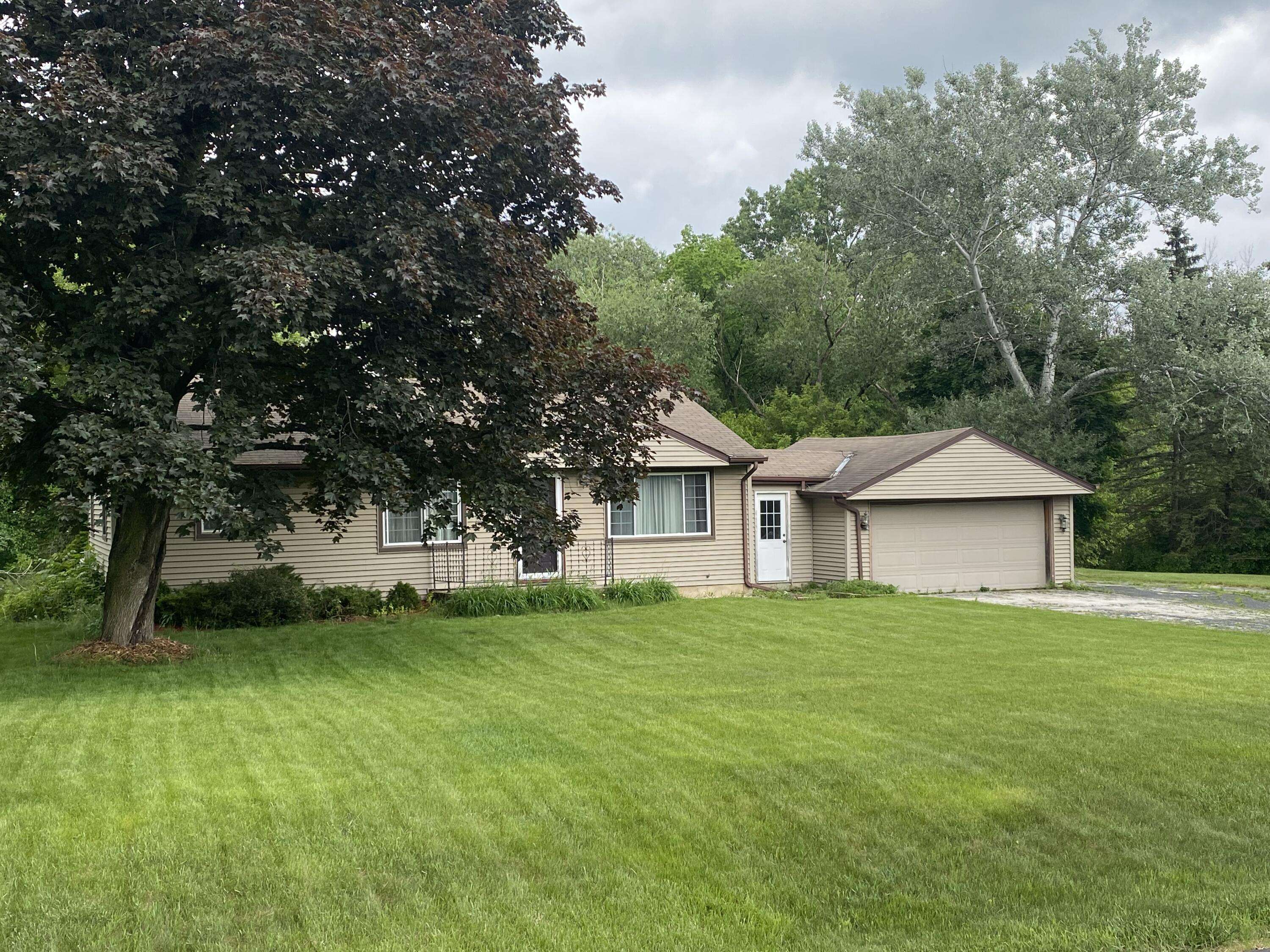 13994 W Montana Ave, New Berlin, WI 53151