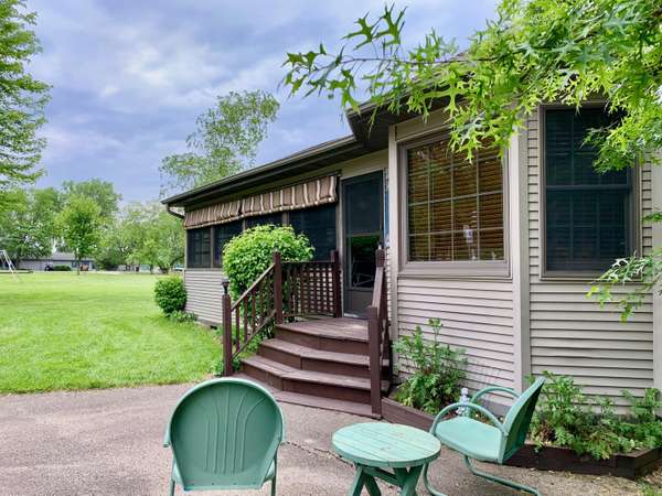 N4523 E Shore Place Rd, Oakland, WI 53523