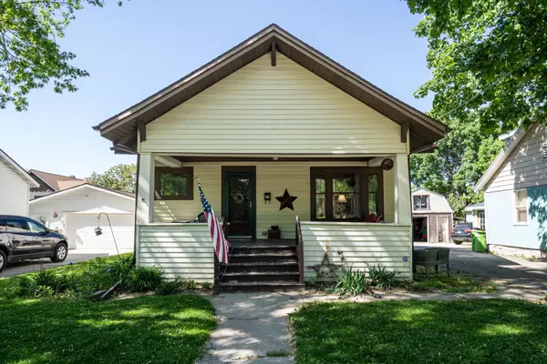 24 Baldwin St, Chilton, WI 53014