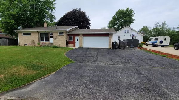 Somers, WI 53140,408 9th St