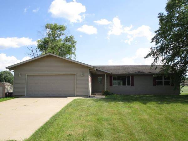 2105 Henry Johns Blvd, Bangor, WI 54614