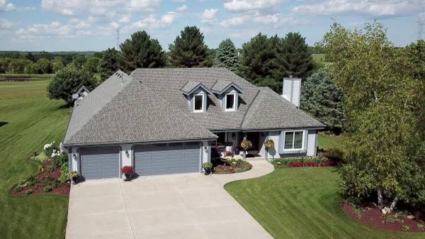 W237S9710 Par Ave, Vernon, WI 53103