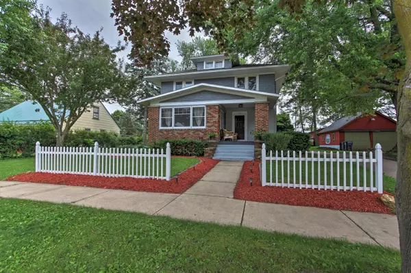 409 W Maple St, Viroqua, WI 54665