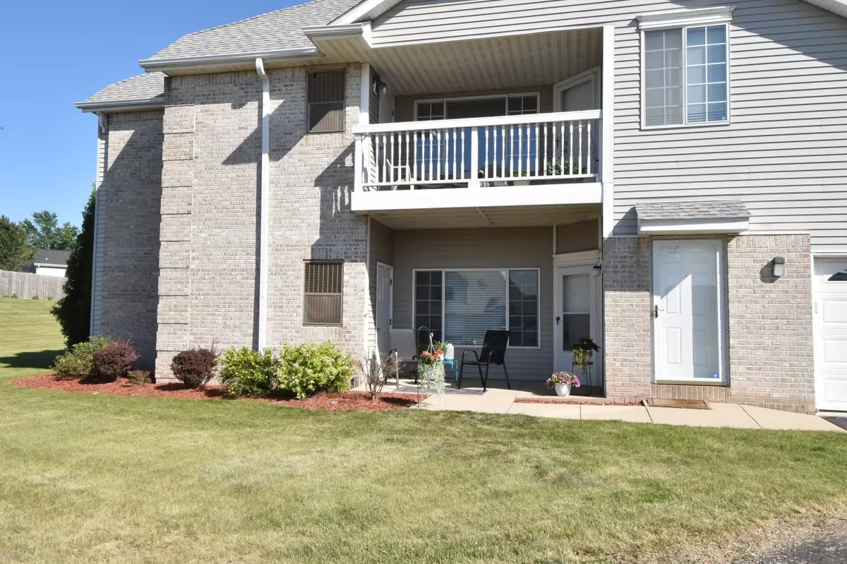 Oak Creek, WI 53154,6970 S Rolling Meadows Ct