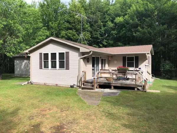 Stephenson, WI 54114,W10232 Horseshoe Ct