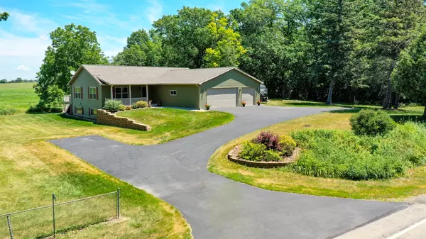 N4706 County Road M, Darien, WI 53115