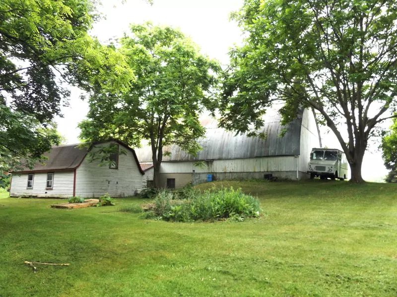 3207 Gass Lake Rd, Newton, WI 54220