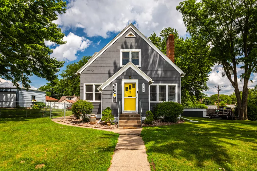 202 3rd Ave N, Onalaska, WI 54650